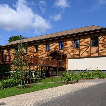 Warwick Castle Hotel & Knight'S Village 外观 照片
