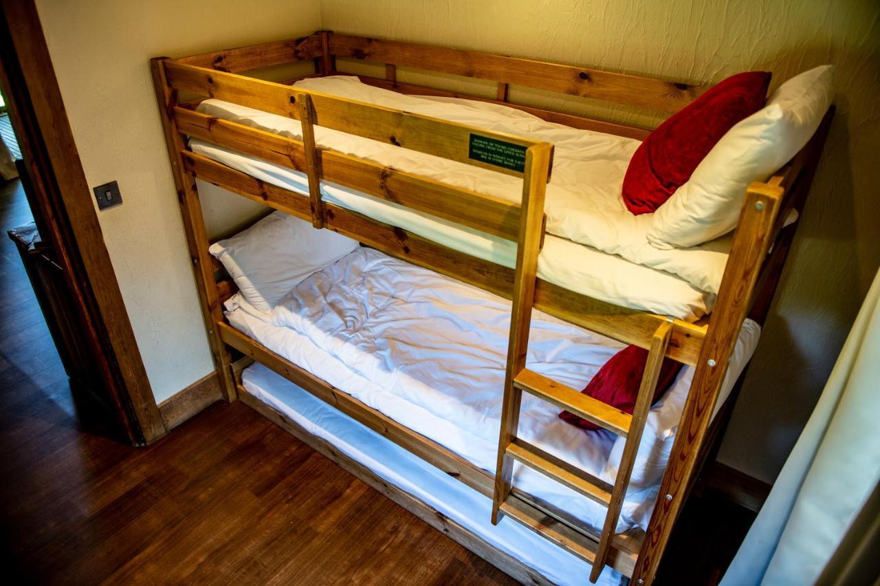 Warwick Castle Hotel & Knight'S Village 外观 照片