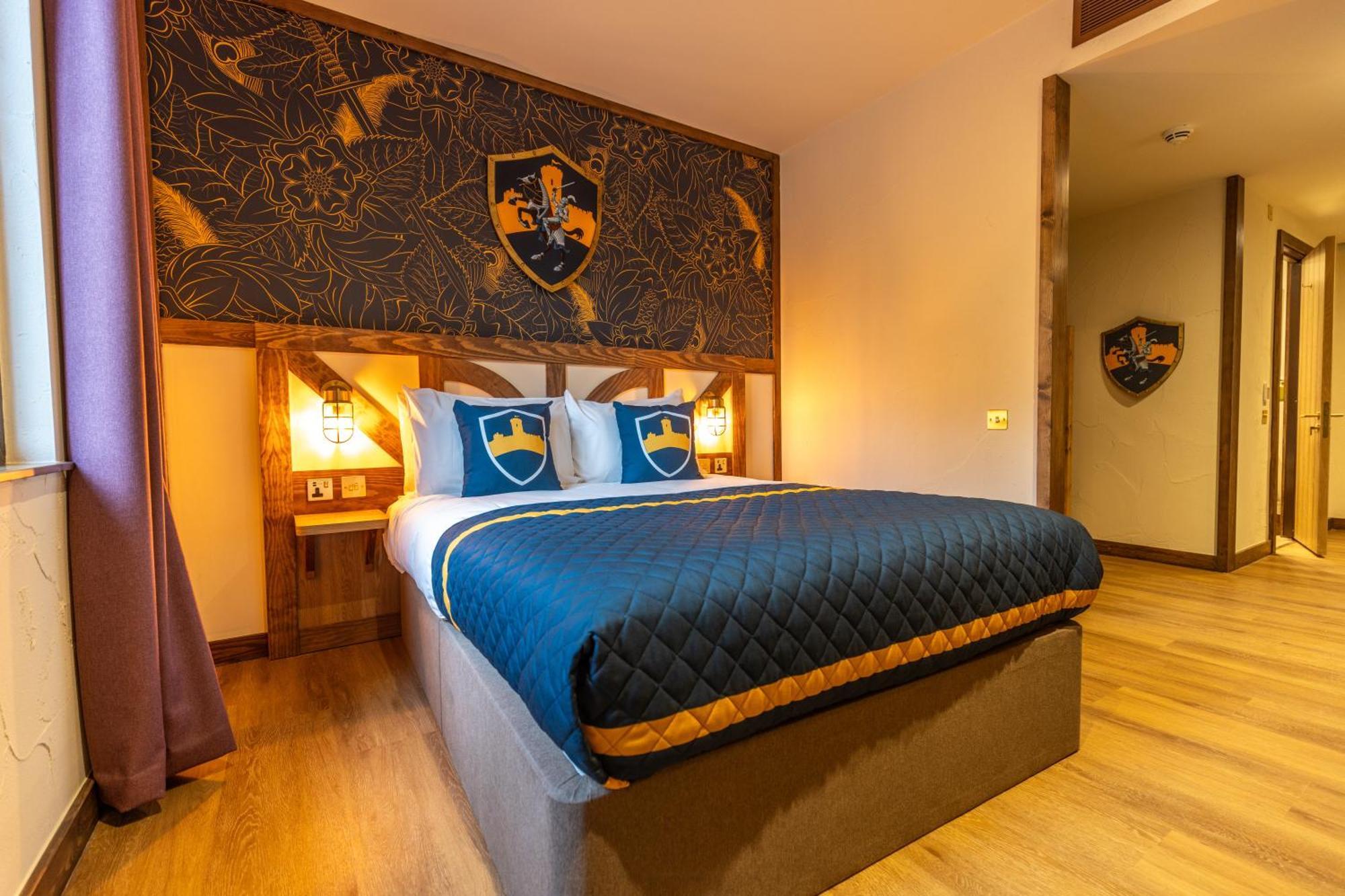 Warwick Castle Hotel & Knight'S Village 外观 照片