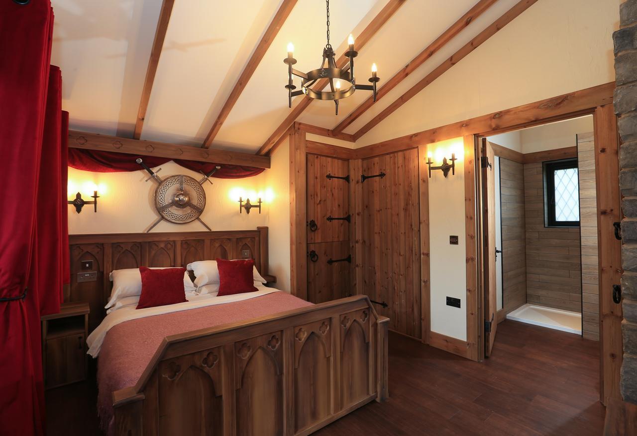 Warwick Castle Hotel & Knight'S Village 外观 照片